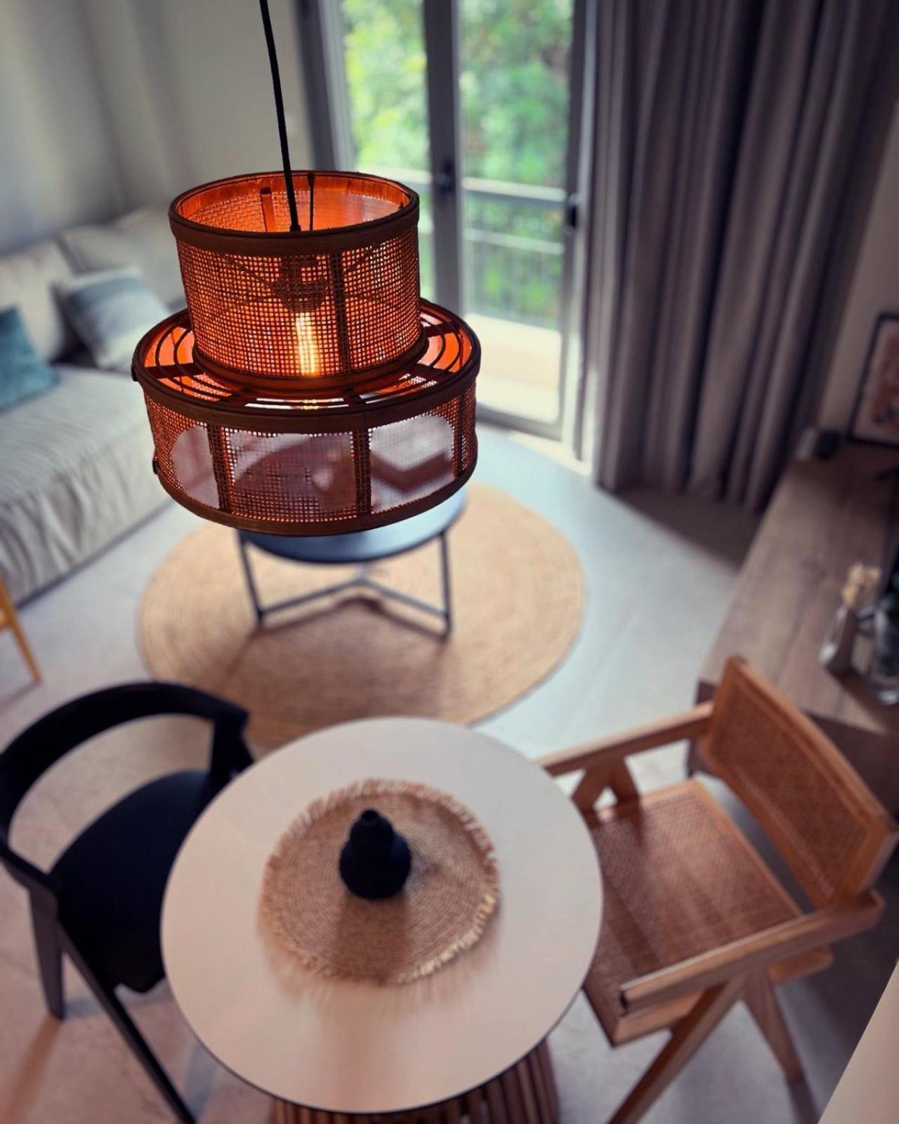 Luxurious Wooden Detail Flat In City Center คัลกิดา ภายนอก รูปภาพ