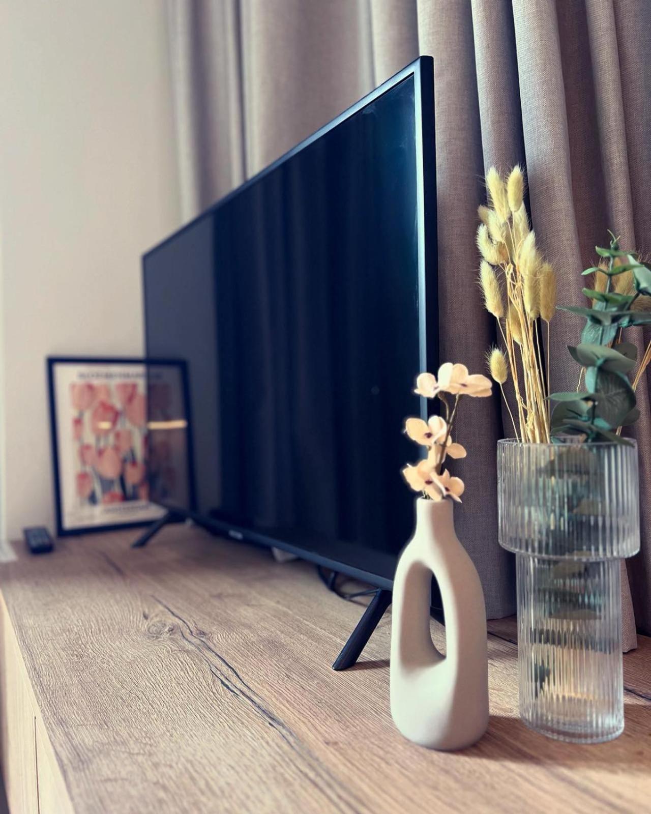 Luxurious Wooden Detail Flat In City Center คัลกิดา ภายนอก รูปภาพ